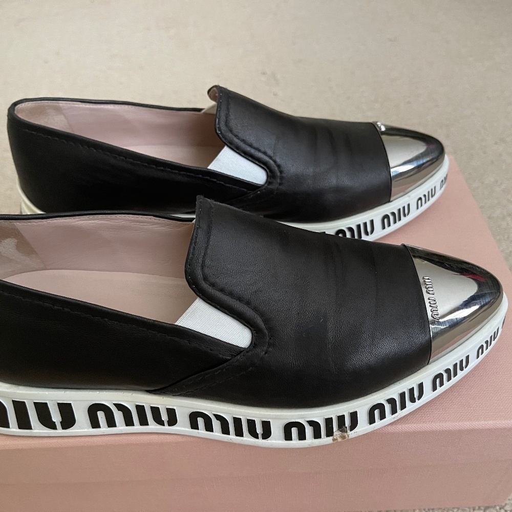 miu miu leather metal toe cap sneakers